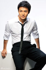 幻灯图：郑国霖时尚写真曝光 尽显阳光帅气