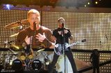 组图：Metallica内地首演 主唱感性称等待30年