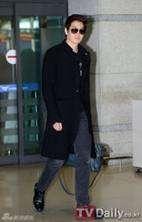 组图：刘智泰获多维尔电影节评委大奖赞誉归国