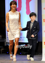 组图：韩片《妈妈》办发布会 严正花等出席