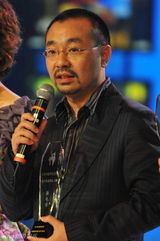 幻灯图：电视节目主持人30年年度风云人物盛典举行