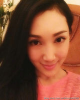 组图：韩磊美艳娇妻曝光 曾获封“蒙古族之花”