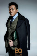 组图：胡军登《BQ》封面展冷峻霸气