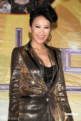 幻灯：李玟优雅现身避谈婚讯 自曝巡演将有惊人之举 