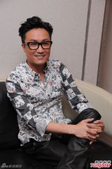 组图：甄子丹郑中基合拍电影 挑战耐力忍臭斗嘴