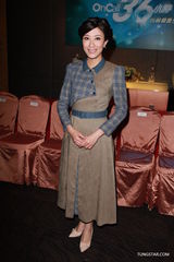 组图：杨怡罗仲谦同场现身 捧场无线主席梁乃鹏