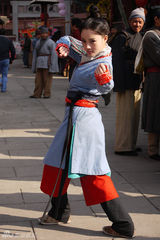 组图：《美人天下》李小璐诠释古代白领造型多变