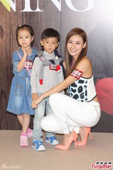 组图：江若琳结婚诺言落空 裸背是性感极限