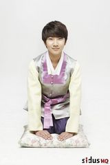 组图：金宥真金素贤等韩国童星拍新年祝福写真