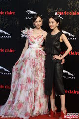 组图：绯闻男女杨幂俞灏明同场 李小璐大露美胸