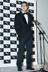 组图：郑大世大婚娶空姐 曾代表朝鲜出战世界杯