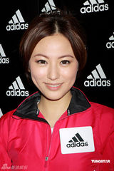 幻灯组图：绯闻男友避谈与郑欣宜关系 刘心悠勤跑步