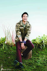 高清图：赵寅成户外大片色斑缤纷洋溢春日气息