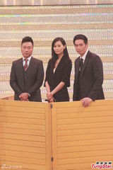 组图：无线46周年台庆亮灯 小生花旦齐出动