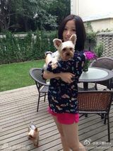 姚贝娜好声音首秀获赞 生活照活力斗鸡眼搞怪