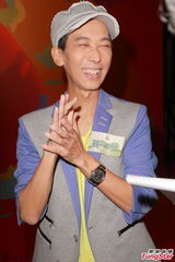 组图：张达明正式复出 明年开秀兼执导电影