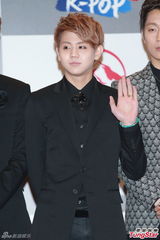 高清组图：Beast等赴港开唱 泫雅望与PSY再合作