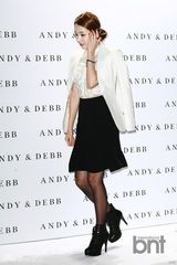 组图：韩星朴志胤苏怡贤等出席春夏时装展