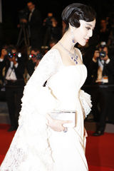 高清组图：竞赛片《刨根问底》首映 范冰冰抢镜亮相