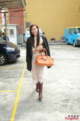 组图：黄宗泽女友不介意被说姐弟恋 尚未见父母