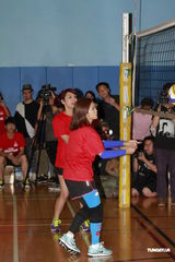 高清图：谢安琪运动安全第一 官恩娜自爆被打爆鼻梁