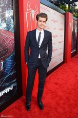 组图：艾玛和加菲情侣档现身《超凡蜘蛛侠》洛城首映