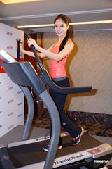 组图：白歆惠日本求姻缘 男友想找圈外人