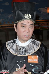 组图：关咏荷欧阳震华《情逆三世缘》开镜拜神