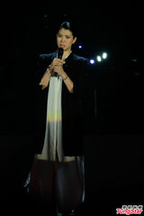 组图：梅艳芳逝世十周年 圈中好友登台悼念