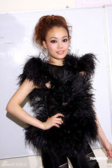 高清图：Twins重现昔日风采 为全面复出做好准备