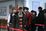 组图：EXO-M赶赴江苏卫视跨年抵达机场