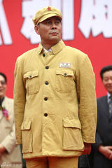 幻灯：《新康定情歌》开机 苏有朋居文沛遇高原反应