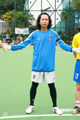 幻灯图：郭富城黄日华陈百祥等举行球赛纪念尹志强