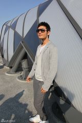 高清：黄晓明赴台拍MV 做观光客台北一日游