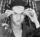 组图：电影《四大名捕2》曝邓超惊骇狼人照