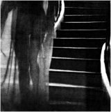 组图：茱莉黑白旧照风情万种 皮特亲自掌镜