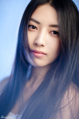 组图：黎一萱清纯写真温婉静雅