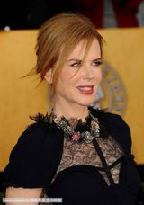 高清组图：美国演员工会奖红毯 妮可娜塔丽争艳