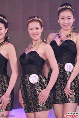 组图：亚姐中华赛区12强 佳丽泳装起舞风骚性感