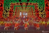 组图：央视蛇年春晚玖月奇迹《中国范儿》