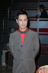 组图：郑嘉颖杨怡获TVB中国内地最受欢迎艺人