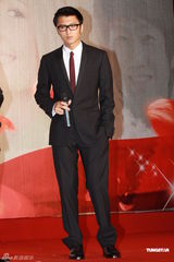 组图：谢霆锋赴北京参加活动 拒谈张柏芝寄情工作