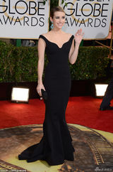 组图：金球奖女星红毯 沃特森露背亚当斯八字奶