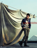 组图：段奕宏拍硬汉写真 将出席柏林电影节