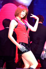 高清组图：韩团T-ara香港首办演唱会