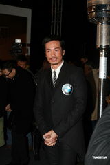 高清组图：任贤齐朋克秀豪车 陈豪陈法拉捧场