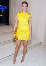 高清组图：海蒂-克鲁姆黄色礼服亮相奥斯卡派对