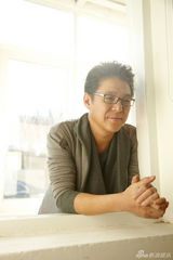 组图：姜育恒老照片曝光 文艺忧郁书卷气十足