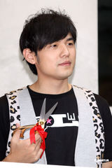 高清图：周杰伦常去教会但并未受洗礼 称信仰很重要