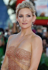 组图：凯特-哈德森性感亮相威尼斯电影节